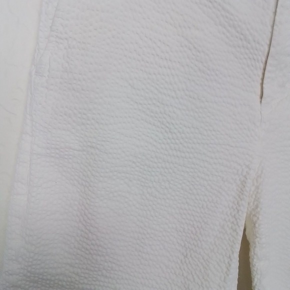 Banana Republic Women's‎ White Seersucker Bermuda Shorts Size 12 Cotton Textured - Picture 7 of 10